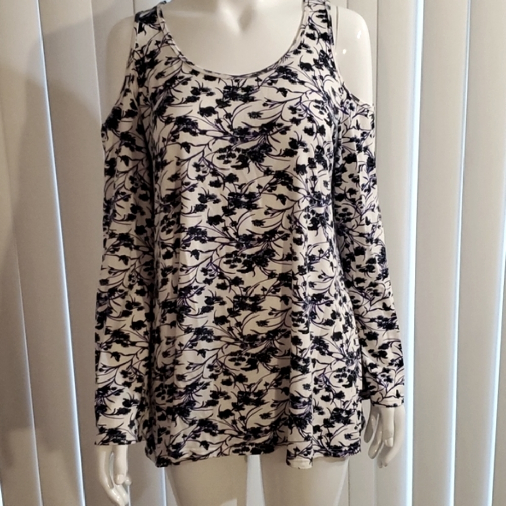 Blue Sky Cold Shoulder